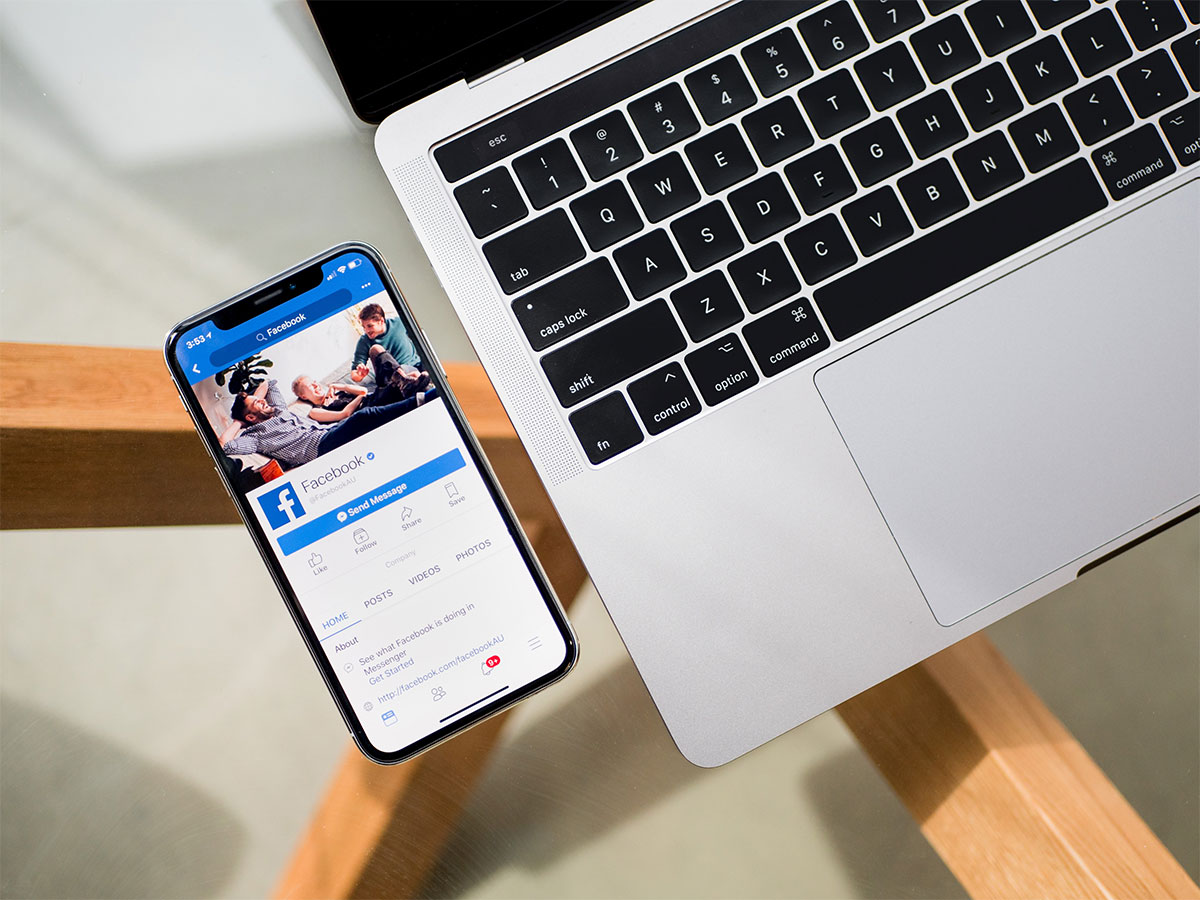 Negozio Facebook + Accesso clienti con Facebook
